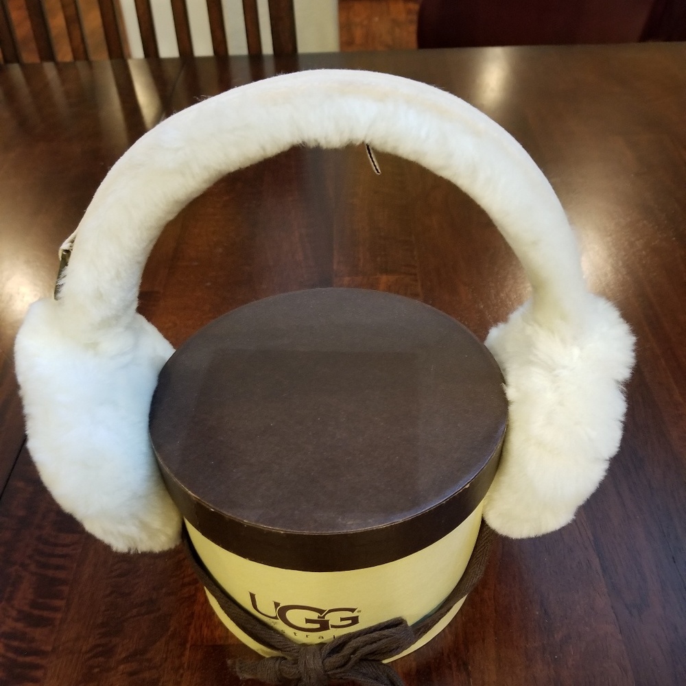 UGGS ear muffs